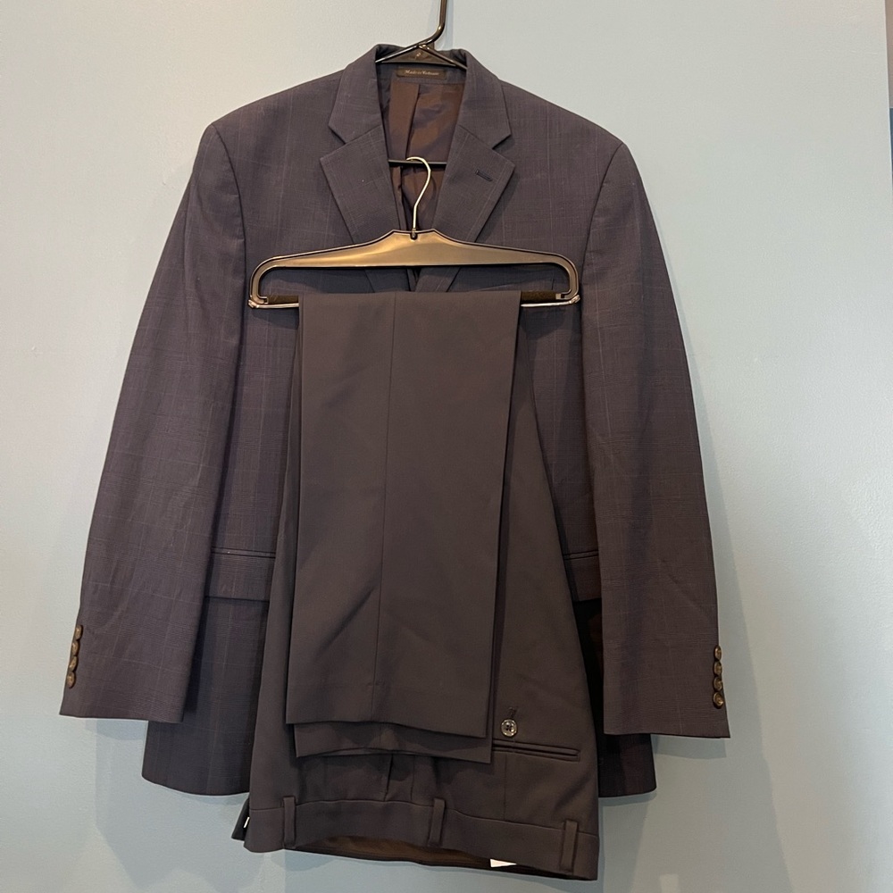 Men’s Chaps/Dockers Suit Set - Navy Plaid